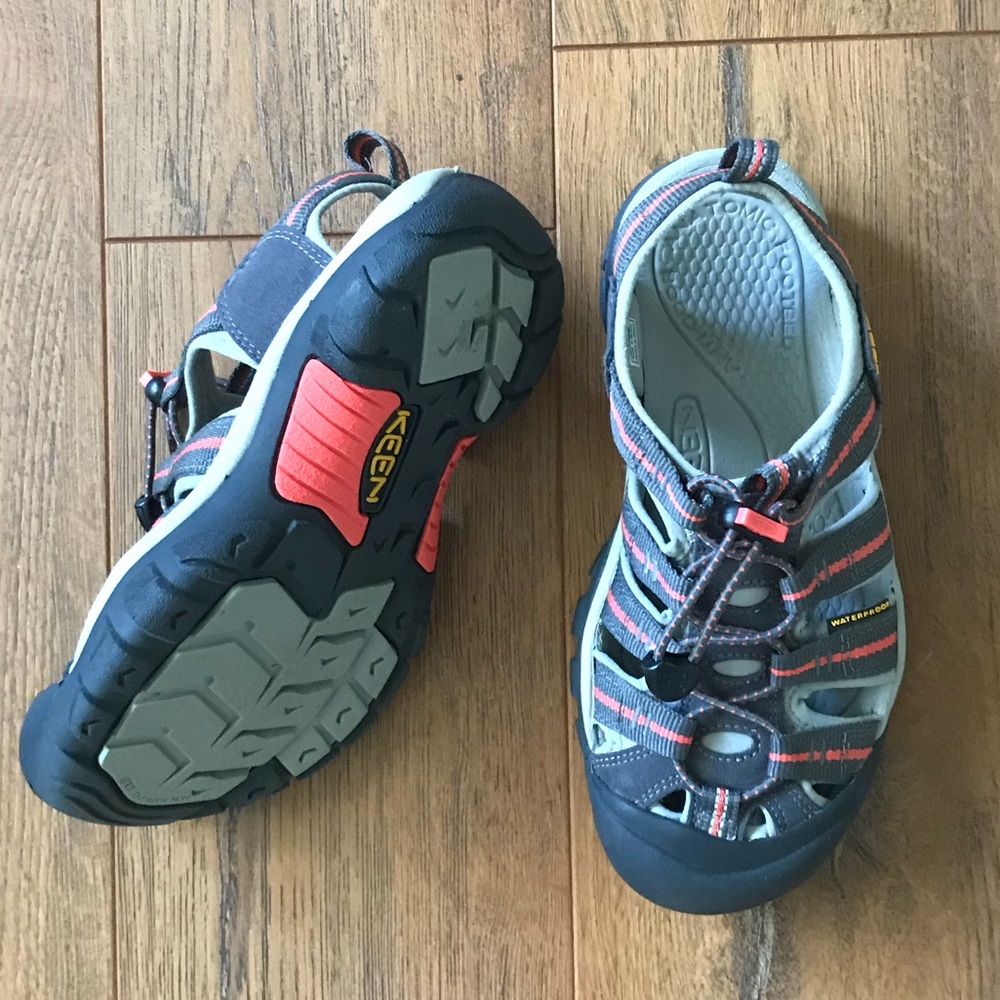 Women’s Keen Hiking Sandals